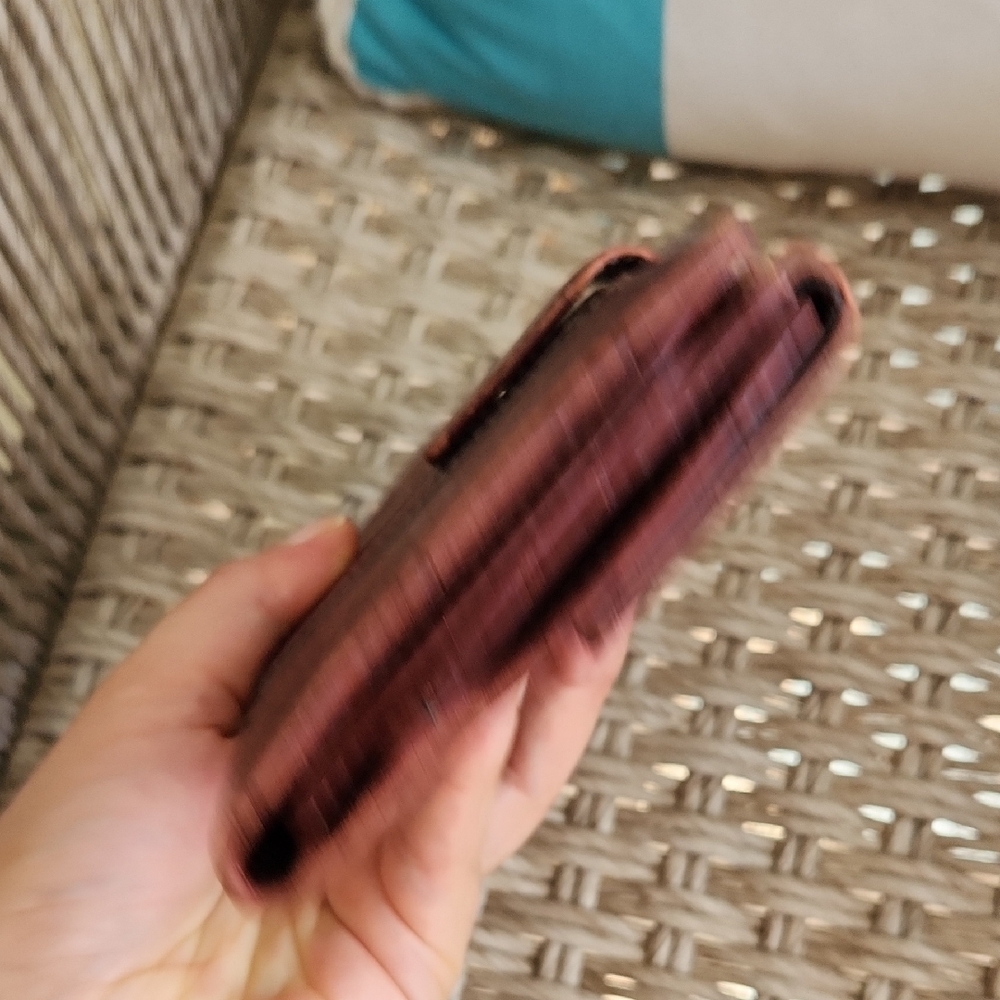Gucci Vintage Burgundy Leather Wallet - Picture 14 of 17